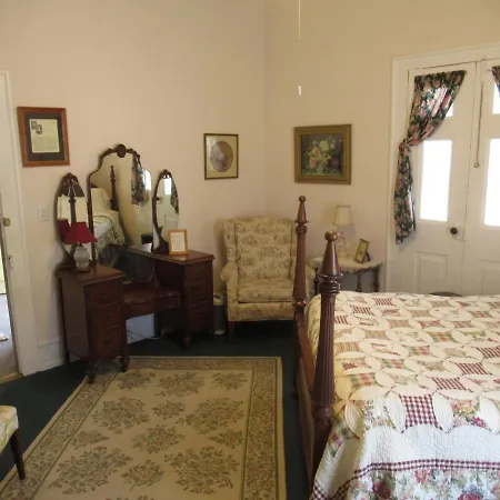 Carrier Houses Bed & Breakfast Rutherfordton Exterior photo