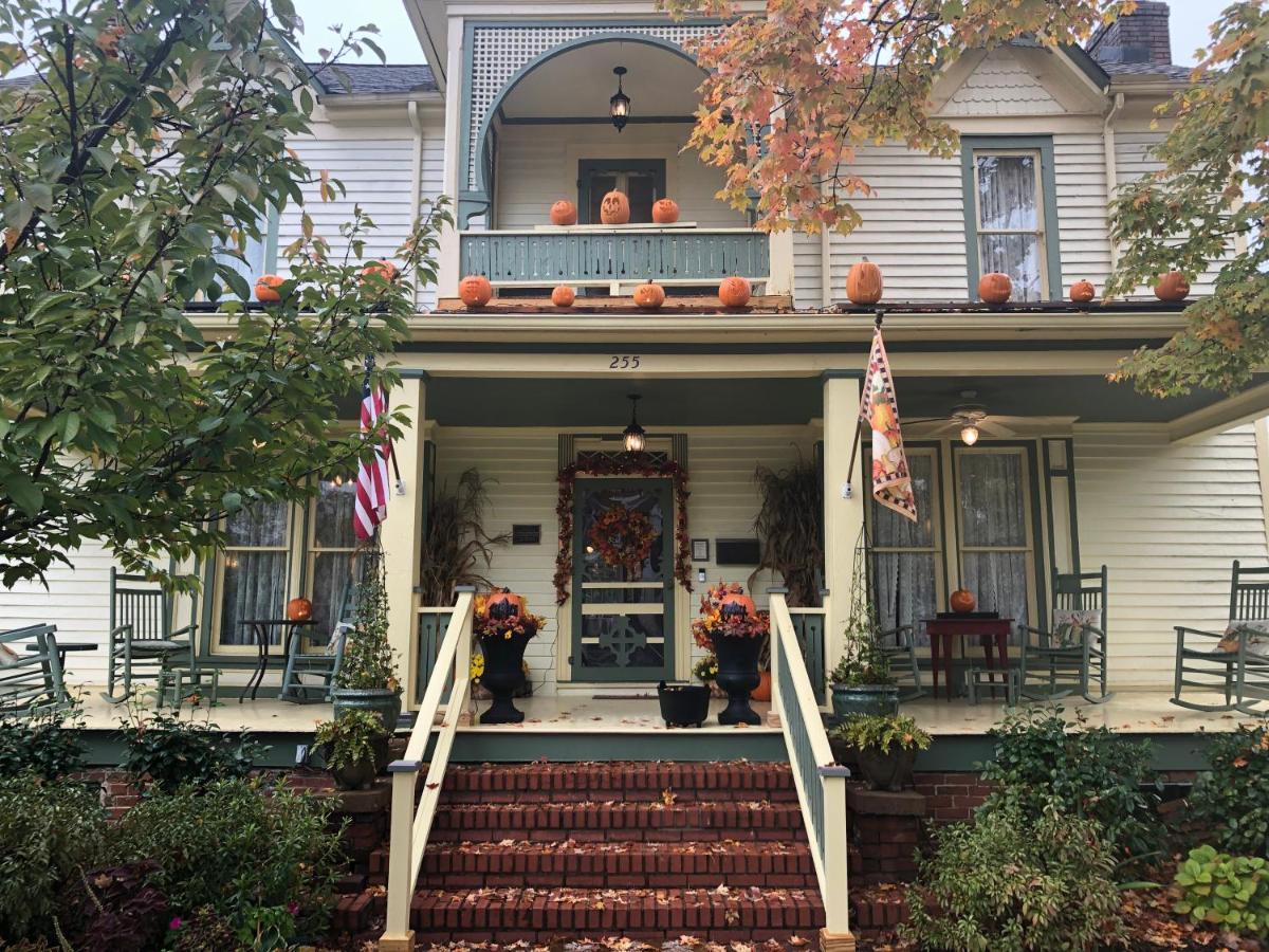 Carrier 3* Rutherfordton